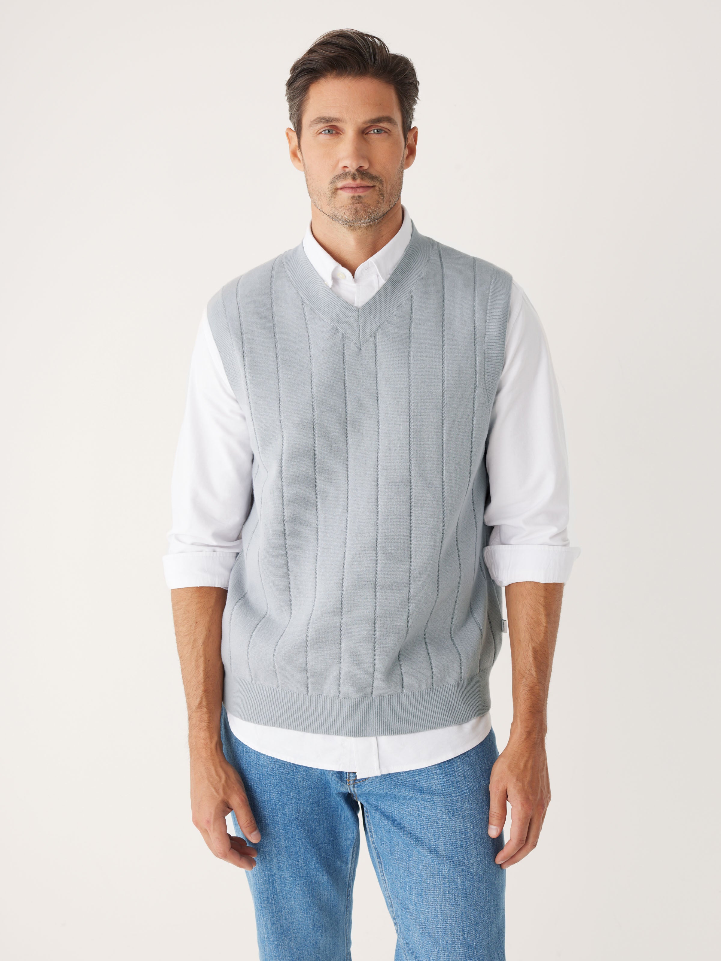 The V-Neck Sweater Vest in Grey Cloud