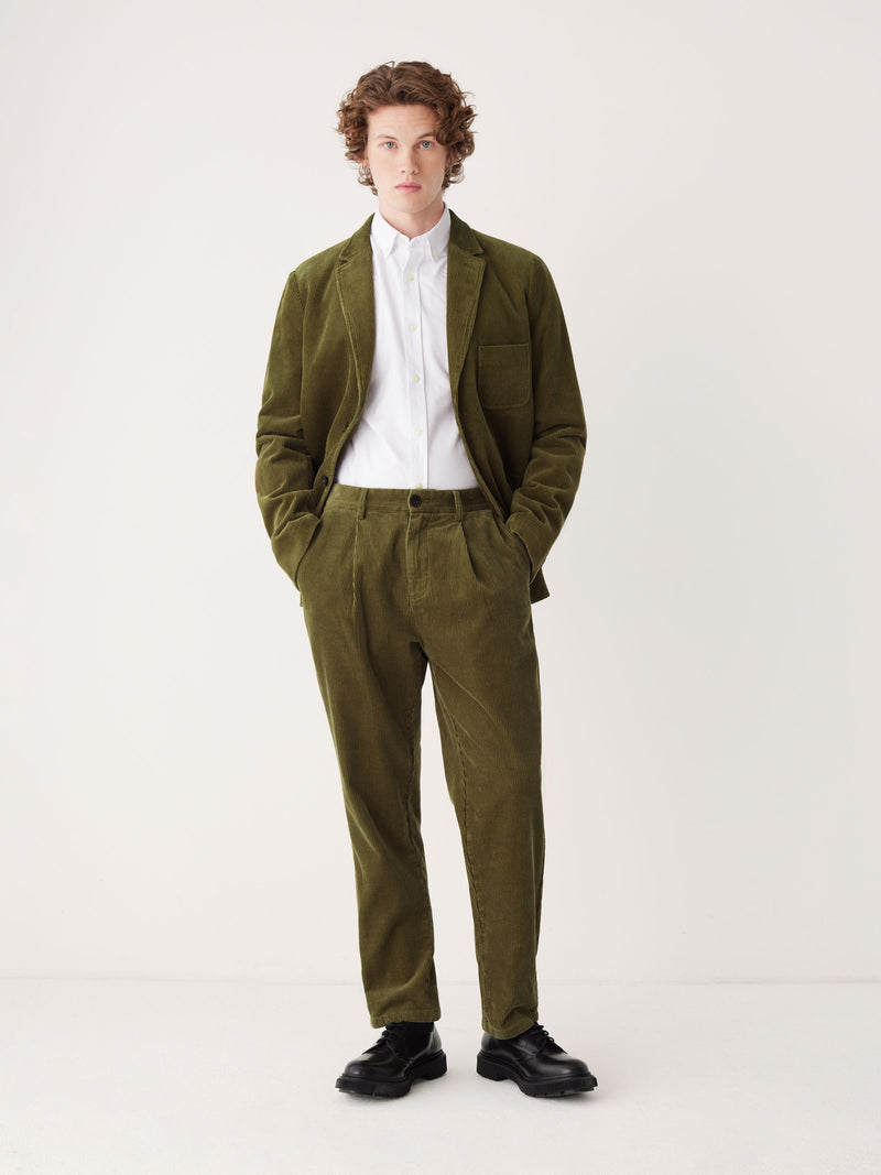 The Jamie Relaxed Tapered Fit Corduroy Pant in Dark Olive – Frank And Oak  USA