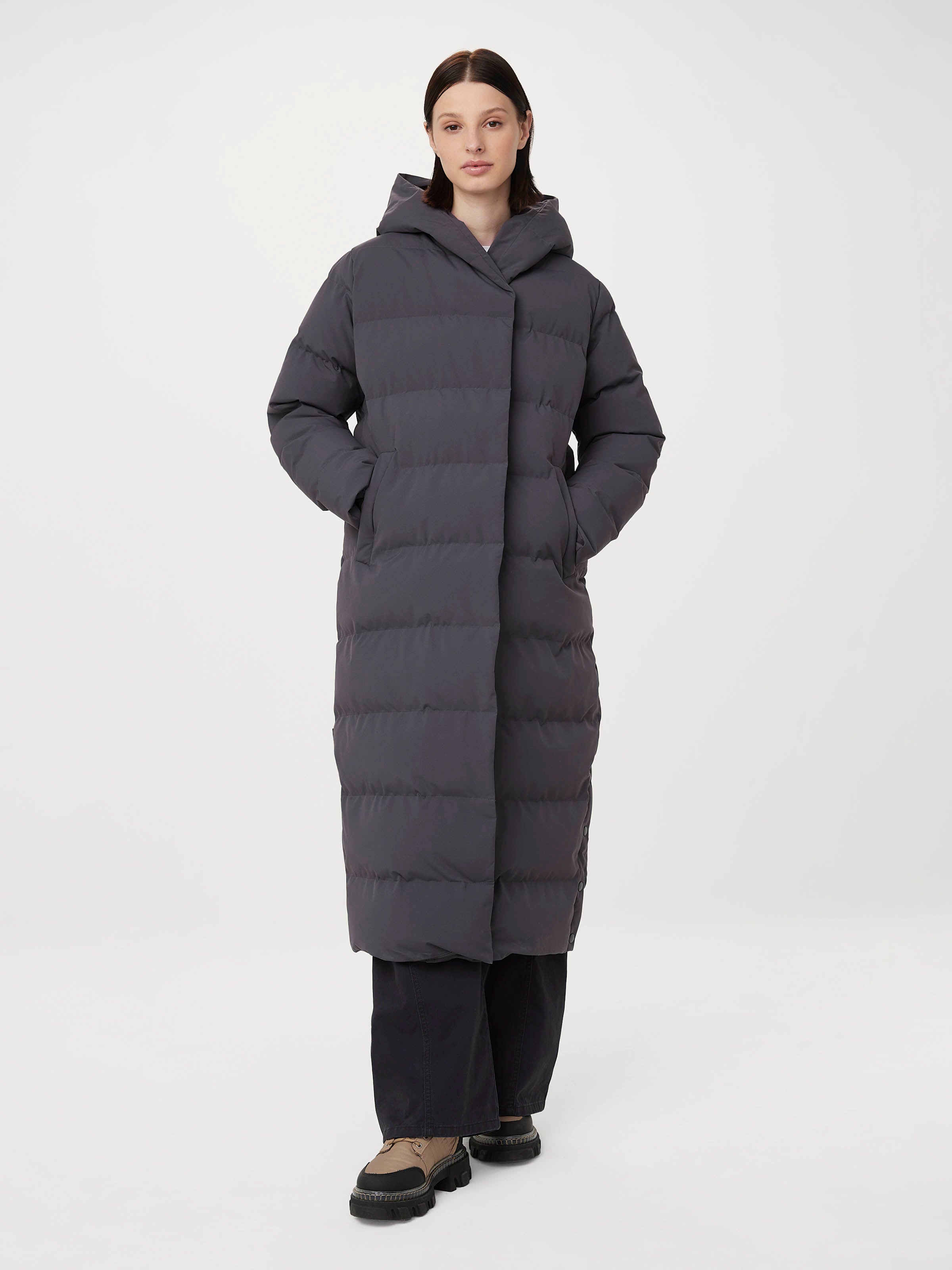 The Highland Long Puffer Coat in Dark Grey – Frank And Oak USA